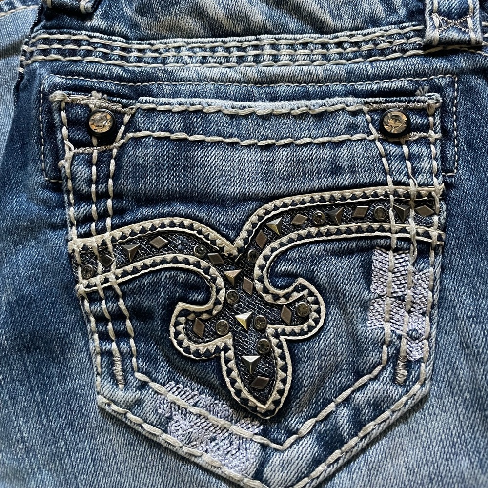 Rock Revival 25/31